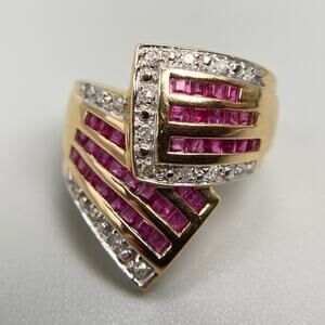14K Gold Burmese Ruby Diamond Channel Set Ring Size 7